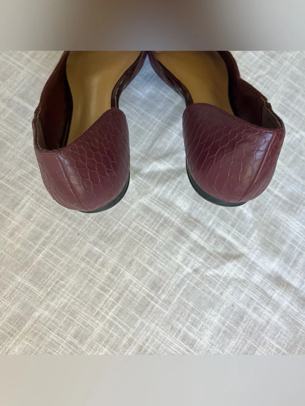 Apt. 9 burgundy red